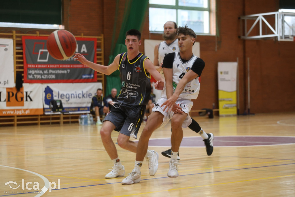 Pewne zwycięstwo Basketu Legnica