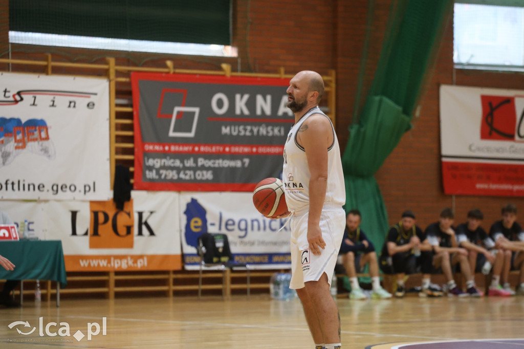 Pewne zwycięstwo Basketu Legnica