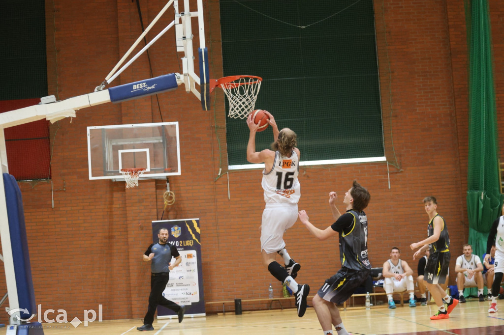 Pewne zwycięstwo Basketu Legnica