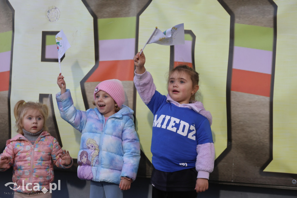 Na trybunach 2812 widzów