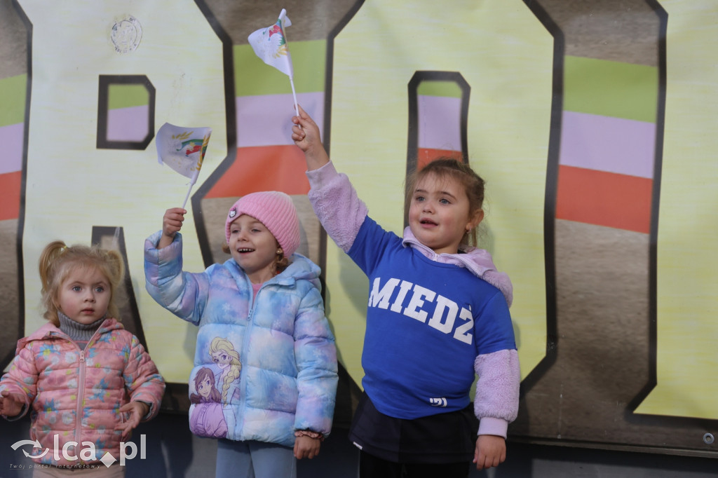 Na trybunach 2812 widzów