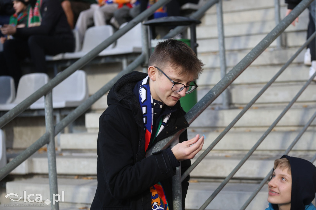 Na trybunach 2812 widzów