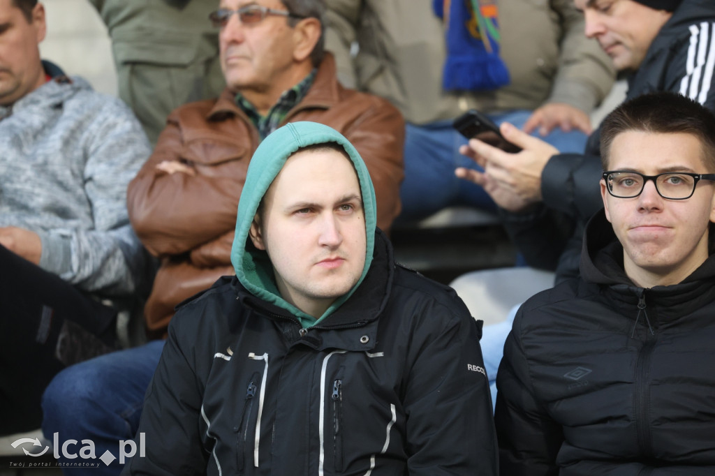 Na trybunach 2812 widzów