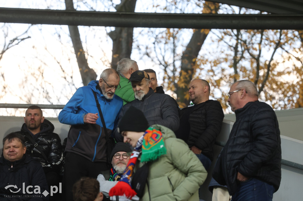 Na trybunach 2812 widzów