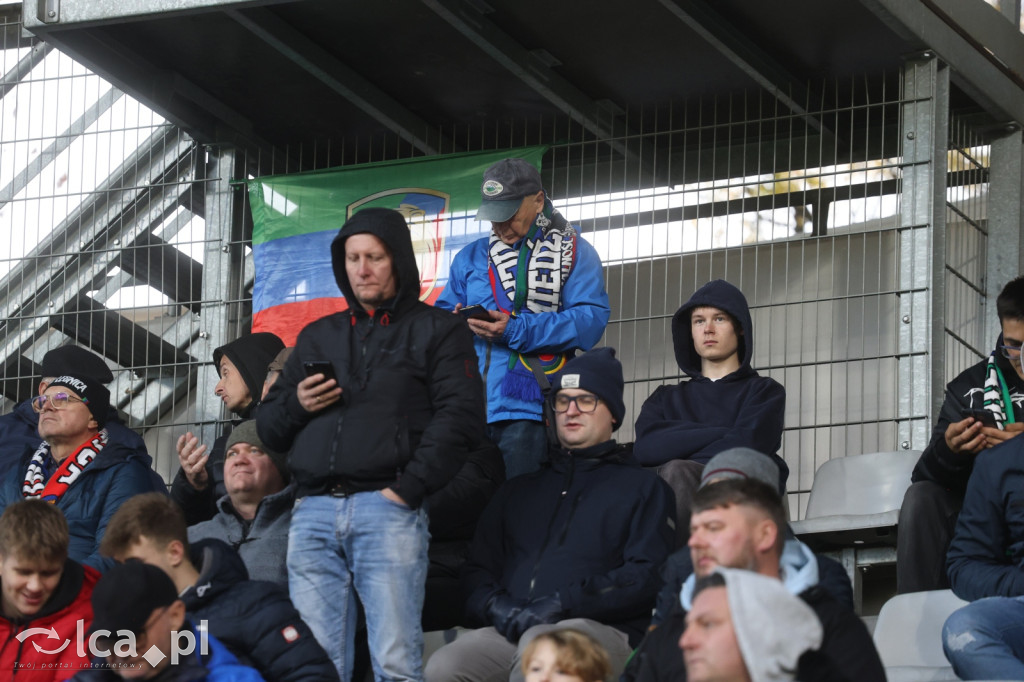 Na trybunach 2812 widzów