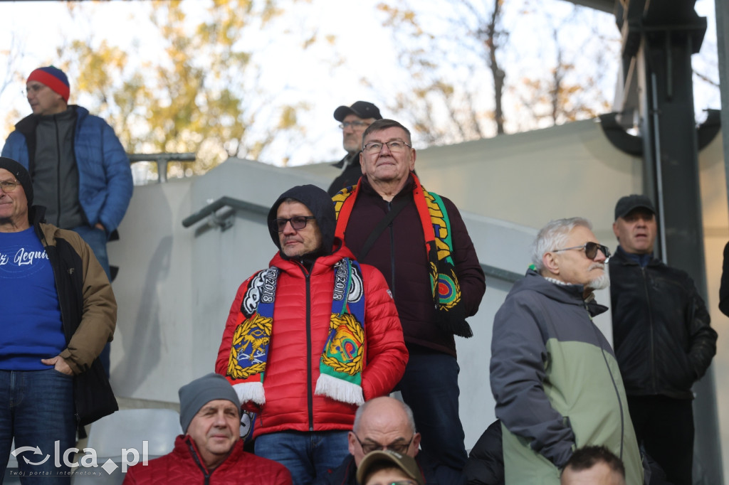 Na trybunach 2812 widzów