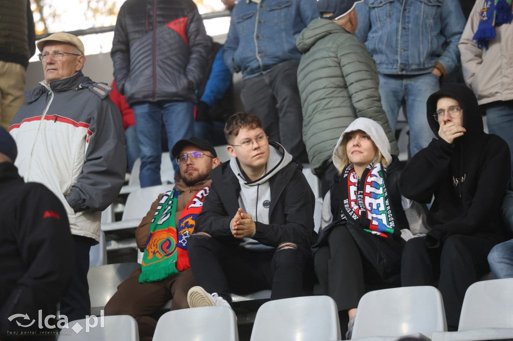 Na trybunach 2812 widzów