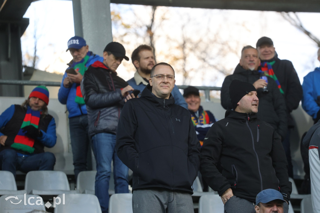 Na trybunach 2812 widzów