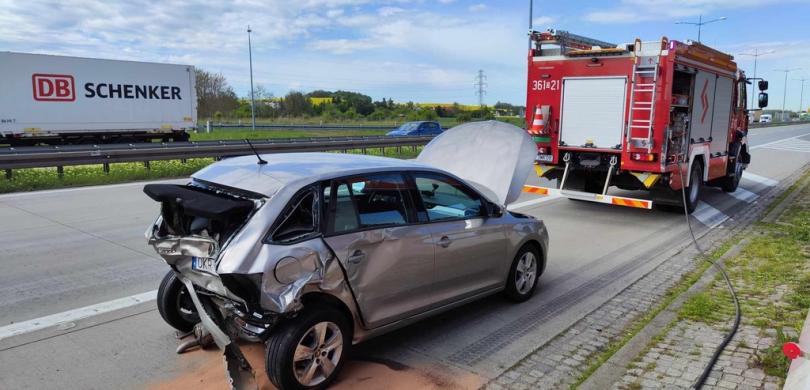 Legnica - 
Wypadek na A4 w Legnicy 
