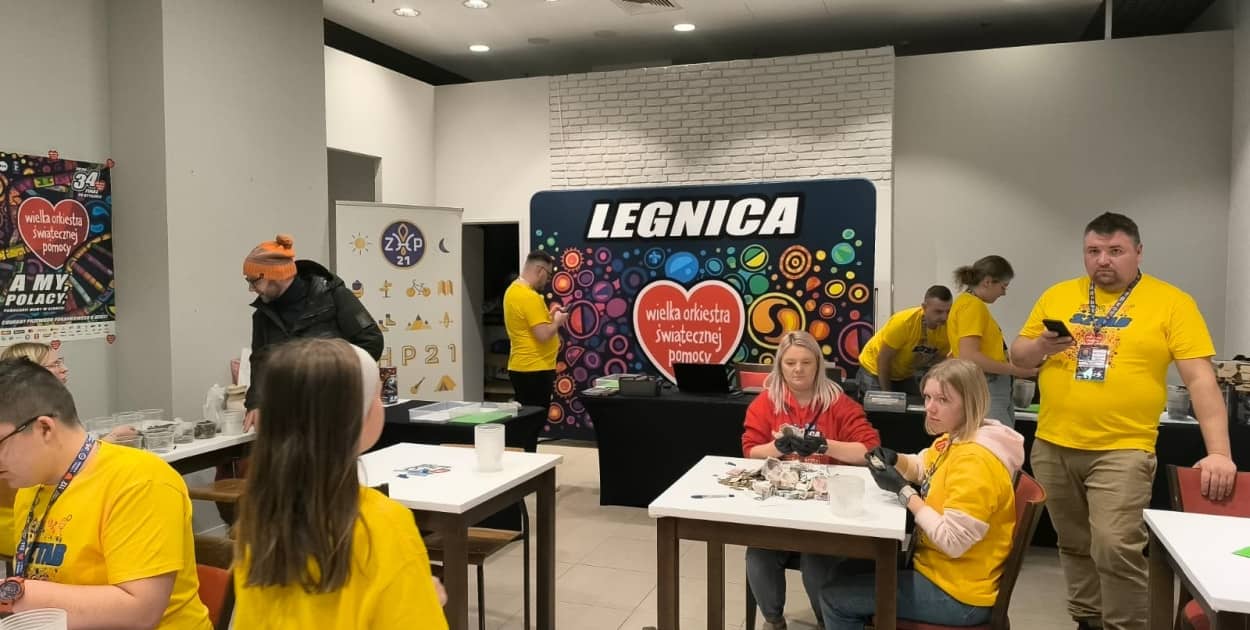 Finał WOŚP w Galerii Pistów (lca.pl)