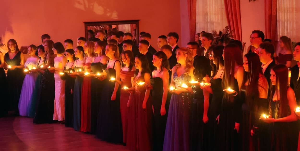 Studniówka PZS w Chojnowie (Piotr Florek lca.pl)