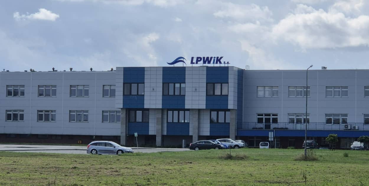 Legnickie Przedsiębiorstwo Wodociągów i Kanalizacji (Wojciech Obremski lca.pl)