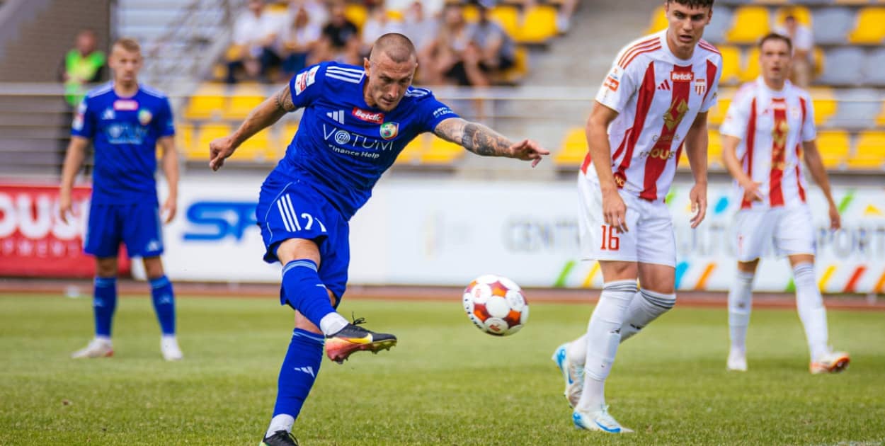 Pogoń Grodzisk Mazowiecki - Miedź (miedzlegnica.eu)