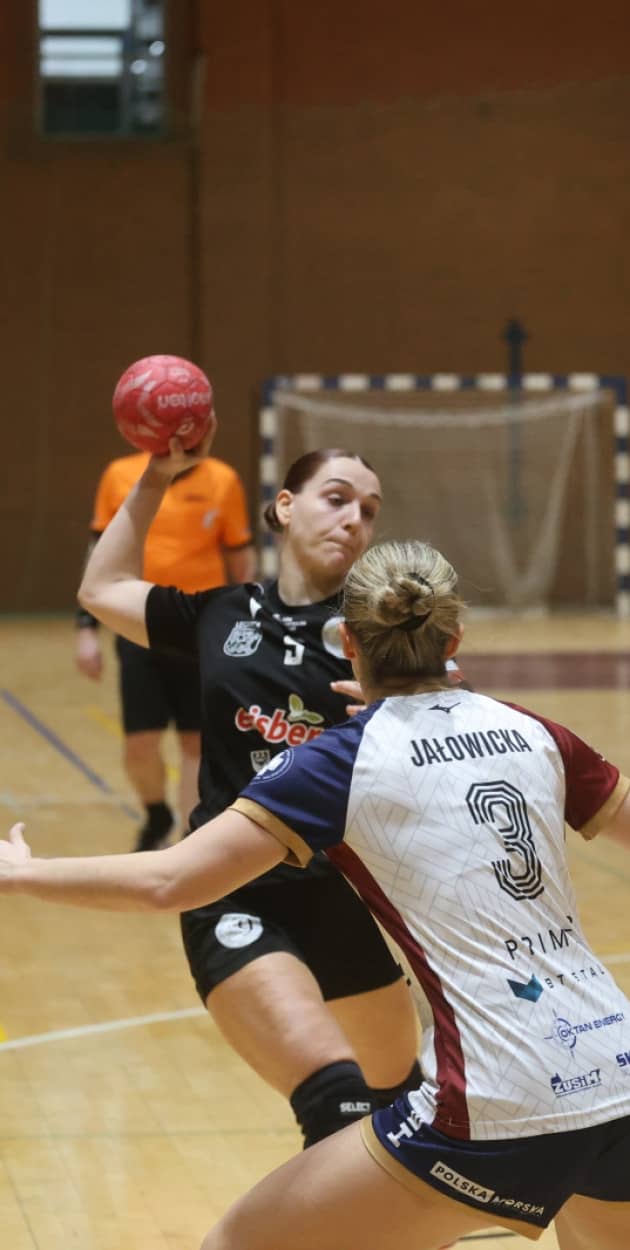 EISBERG Dziewiątka Legnica - SPR Pogoń Szczecin (Wojciech Obremski)