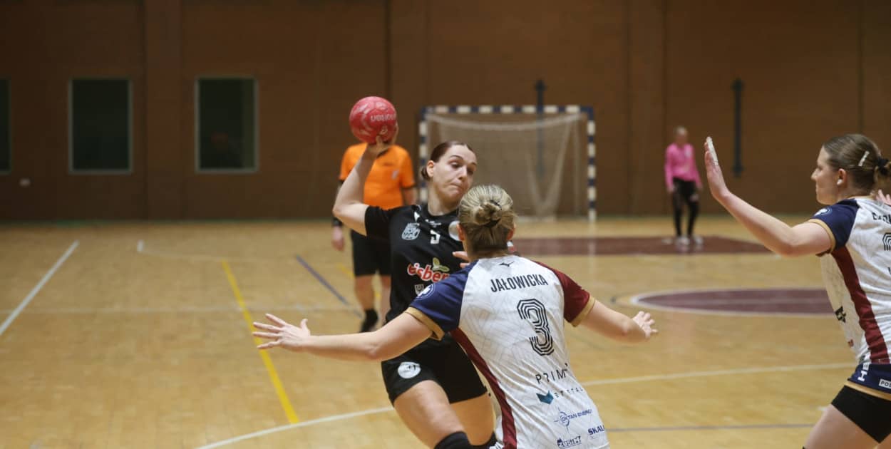 EISBERG Dziewiątka Legnica - SPR Pogoń Szczecin (Wojciech Obremski)