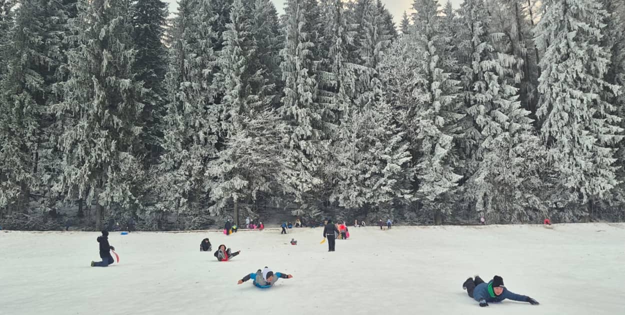 Policja ogłosiła konkurs „Zimowy Dekalog” dla dzieci i młodzieży