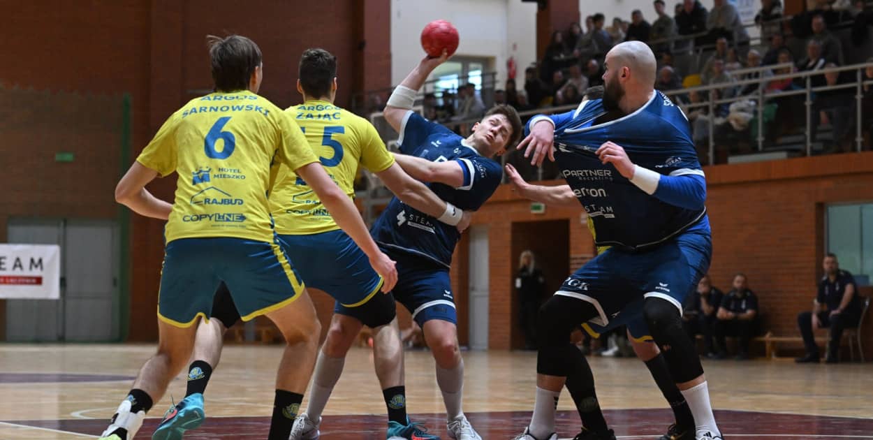 Siódemka Miedź przegrała ze Stalą Gorzów (Piotr Florek lca.pl)