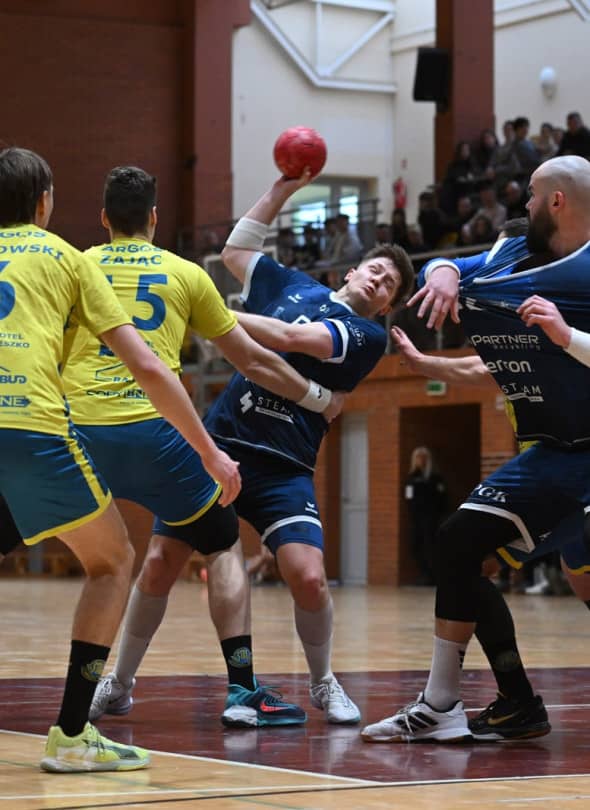 Siódemka Miedź przegrała ze Stalą Gorzów (Piotr Florek lca.pl)