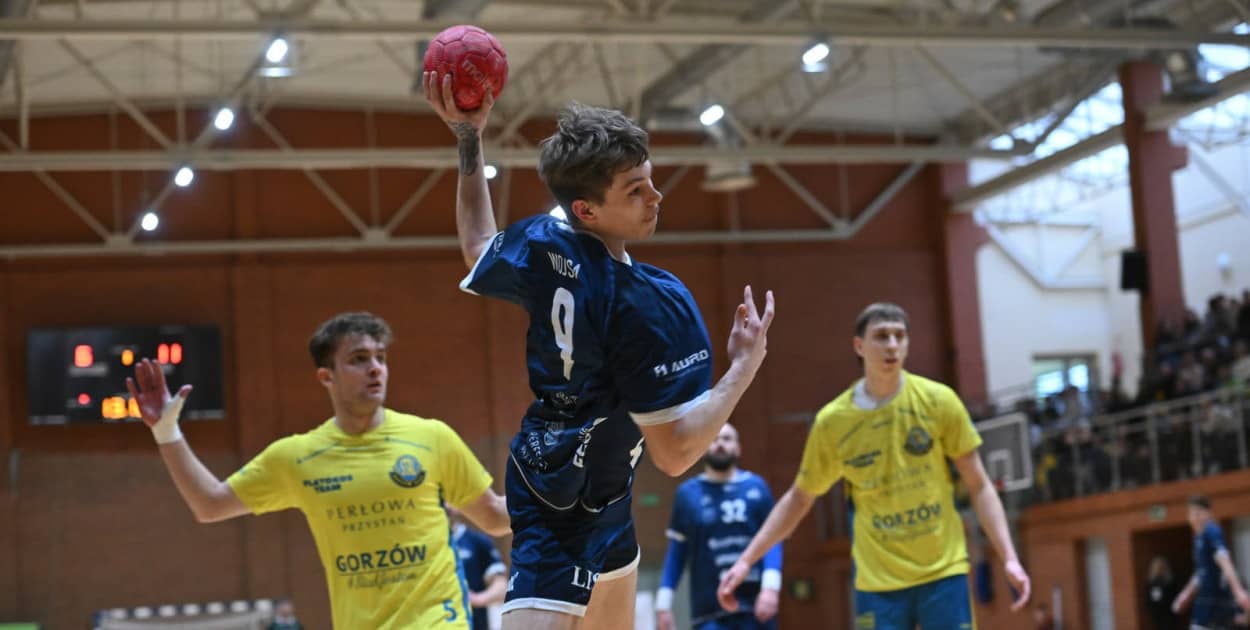 Siódemka Miedź Legnica (Piotr Florek lca.pl)