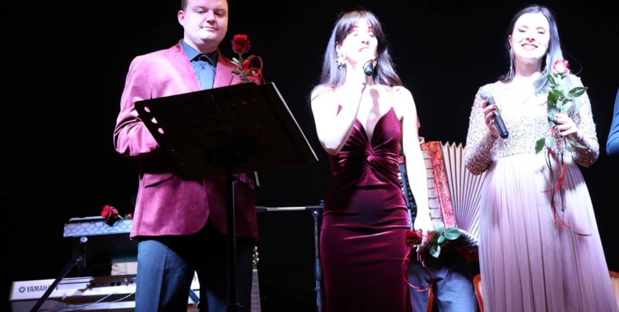 Koncert „Pod niebem Paryża” (Jacek Stacewicz)