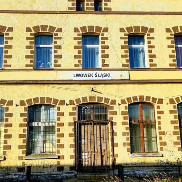 Dworzec kolejowy (fot: Daniel i Marcin Korol)