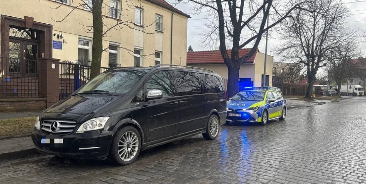 Jechał po narkotykach. Teraz stanie przed sądem (źródło: KMP Legnica)