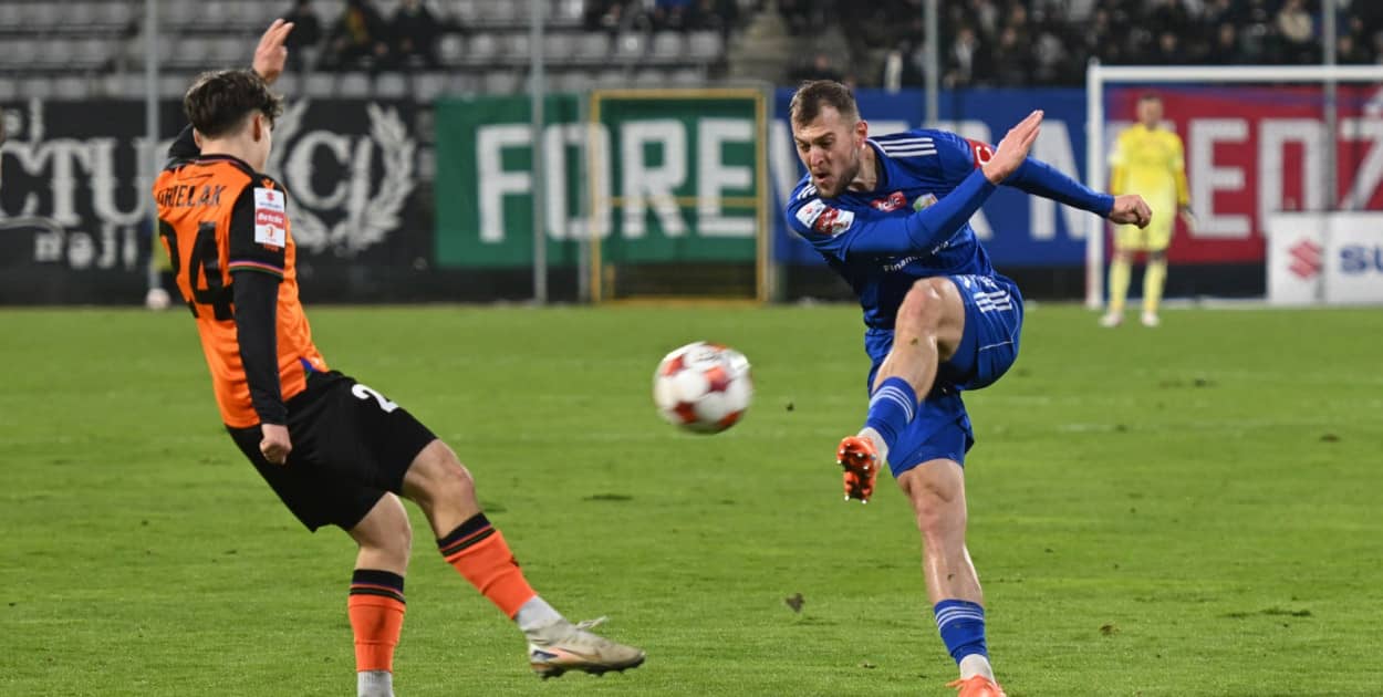 Miedź Legnica (Piotr Florek lca.pl)