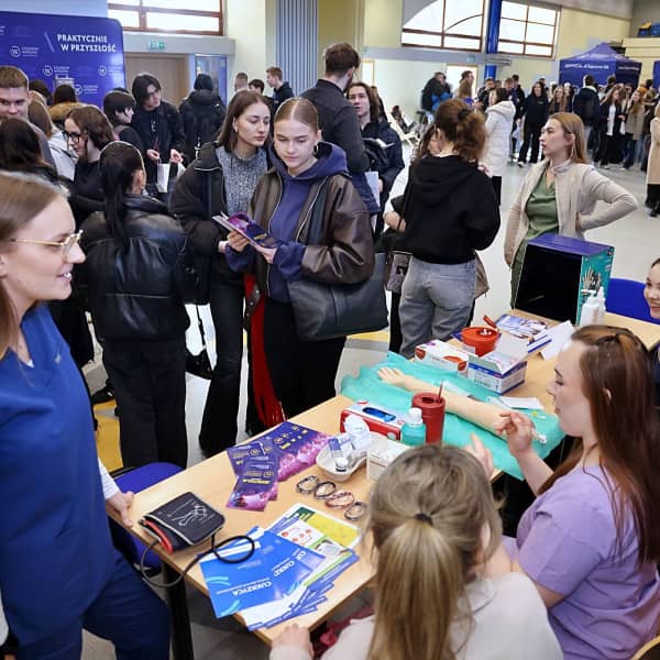 Tłumy na Dniu Otwartym uczelni (mat. prasowe)