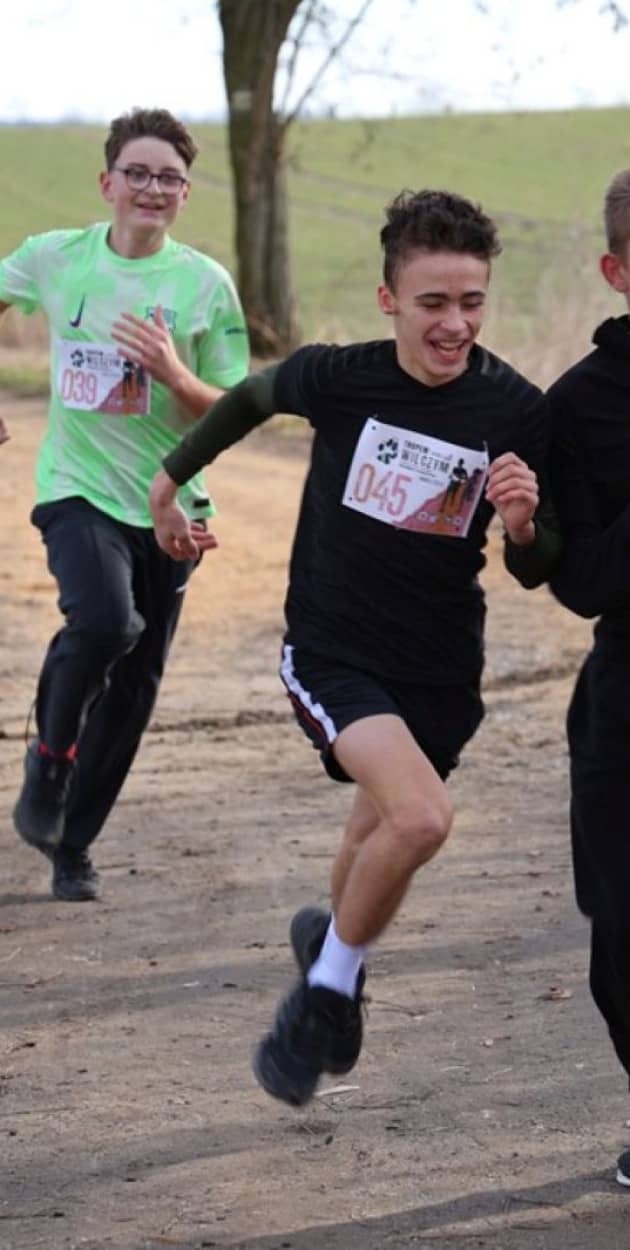 Przebiegli 1963 metry pamięci (Jacek Stacewicz)