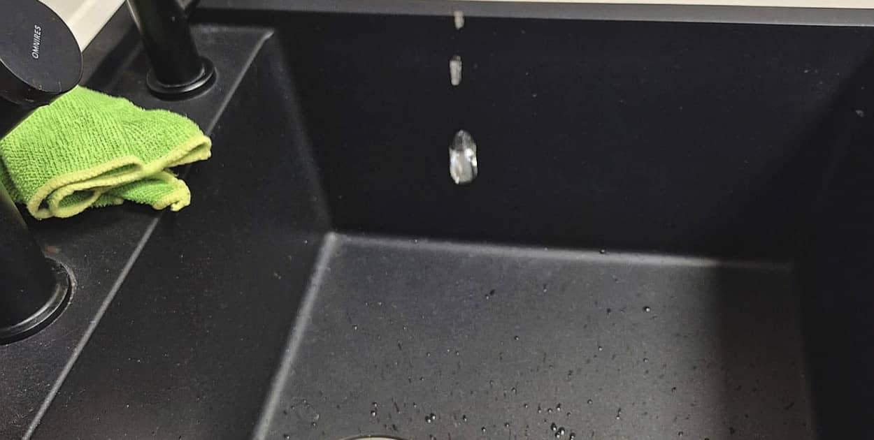 Woda (Wojciech Obremski lca.pl)