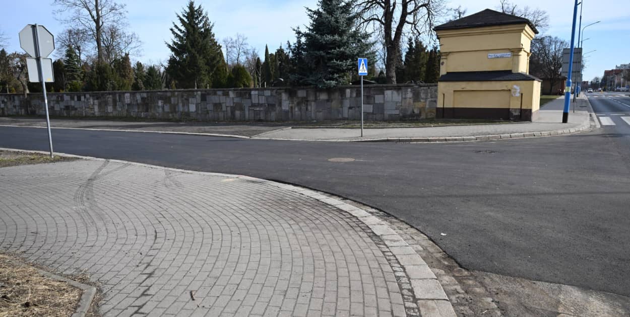 Aleja OUN UPA znów przejezdna (Piotr Florek lca.pl)