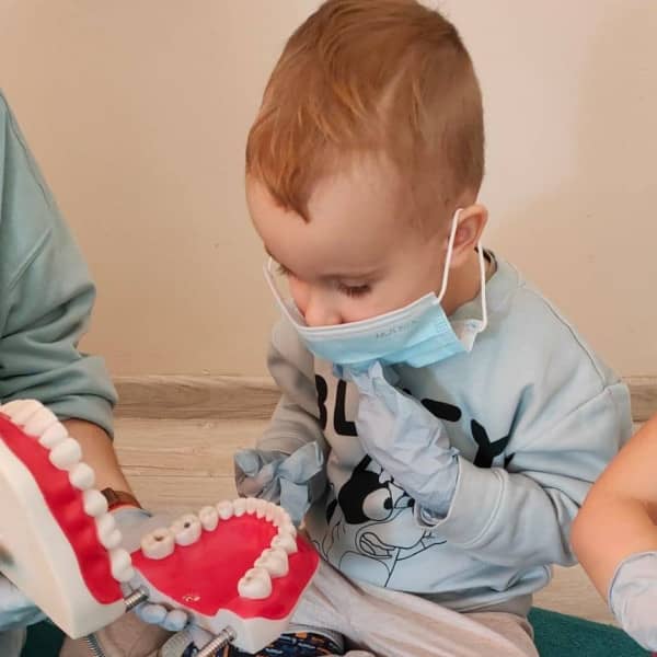 Czyste ząbki i uśmiech od ucha do ucha! (MP 12)