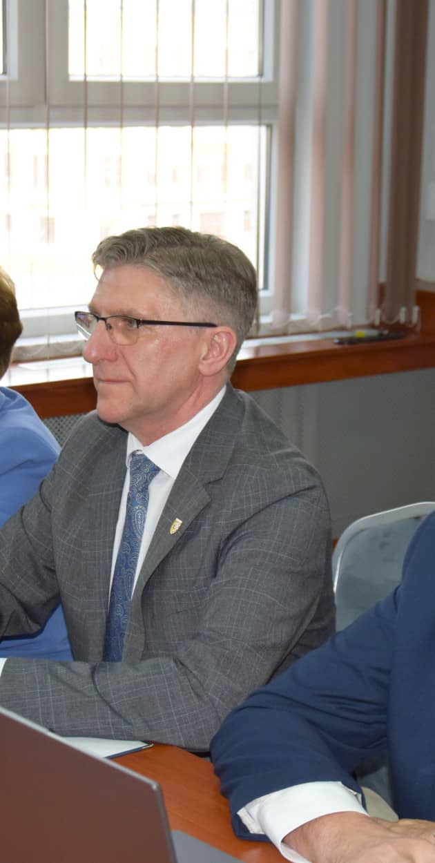 Nadzwyczajna sesja Rady Powiatu Legnickiego (Joanna Zieziula)