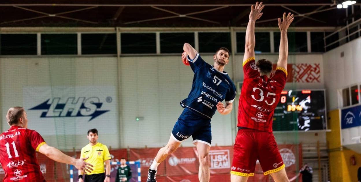 PADWA ZAMOŚĆ – SIÓDEMKA MIEDŹ LEGNICA (Jakub Wieczorek)