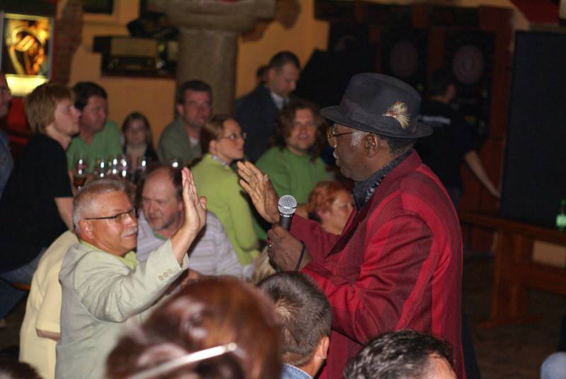Koncert JOHNA TACKERA I LESZKA CICHOŃSKIEGO