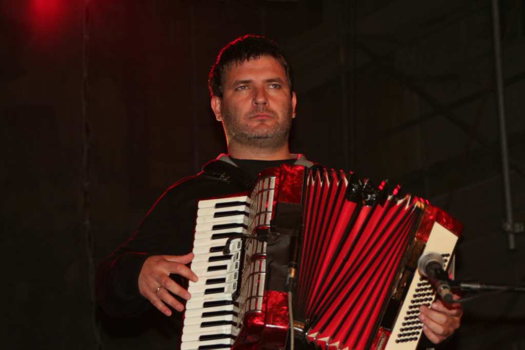 Raz, Dwa, Trzy i zagrali