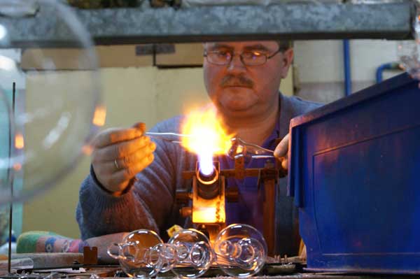 Produkcja bombek w Vitbisie cz. 2