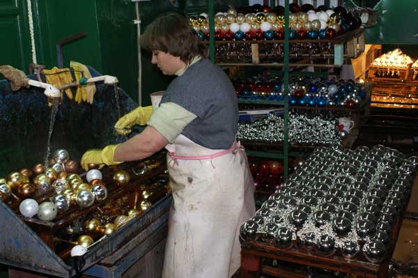 Produkcja bombek w Vitbisie cz. 2