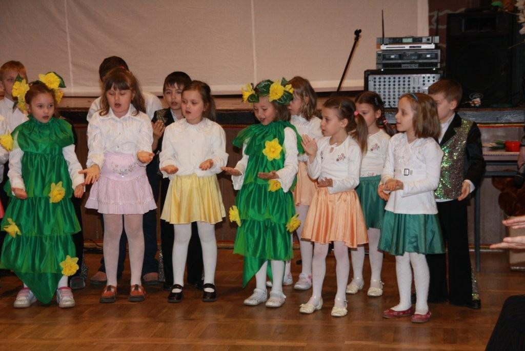 Uczyli się czerpać papier