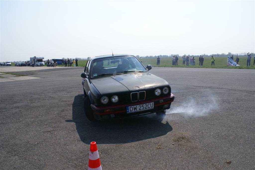 Drifting na lotnisku