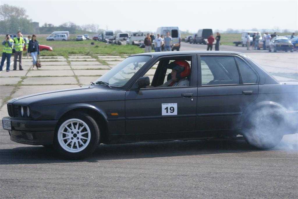 Drifting na lotnisku