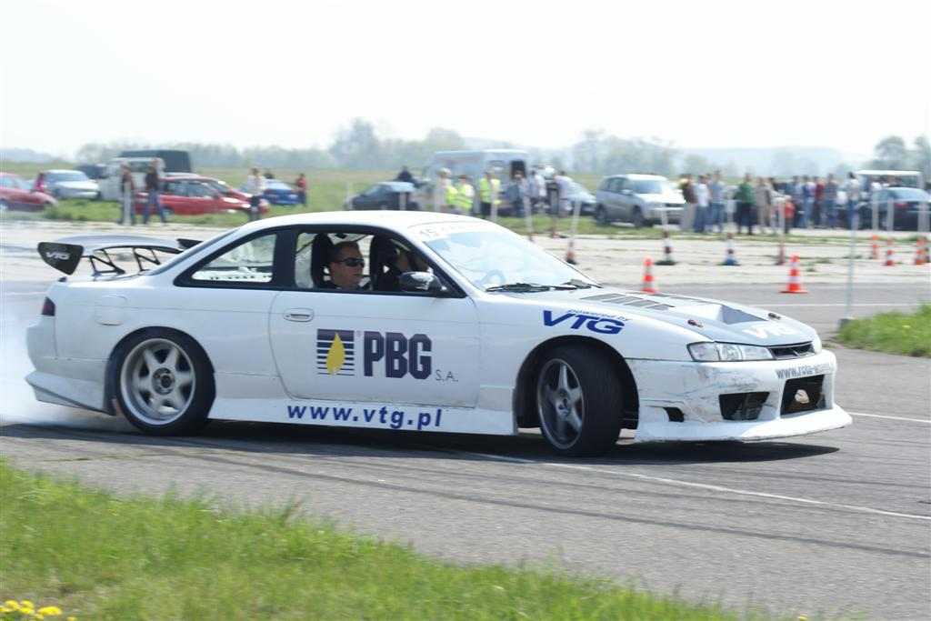 Drifting na lotnisku