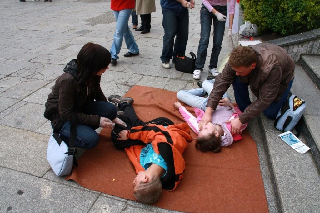 Udzielono pomocy rannym na rynku