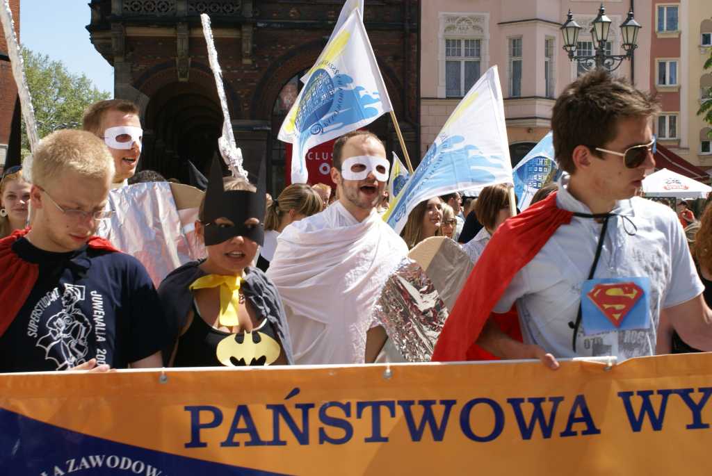 Studenci rozpoczęli swe rządy