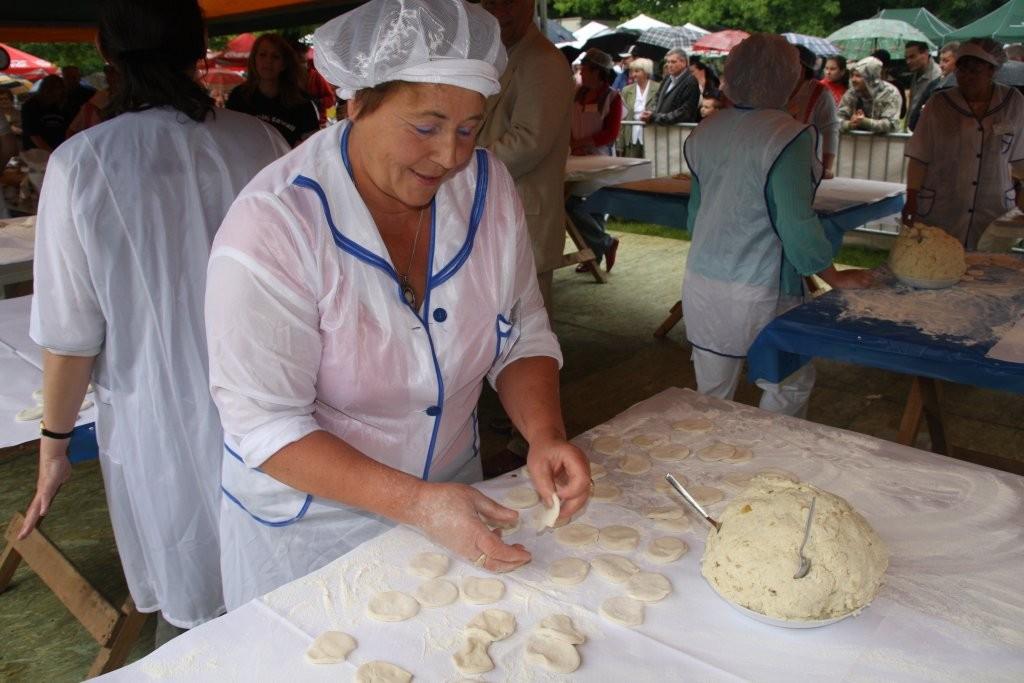 618 legnickich pierogów