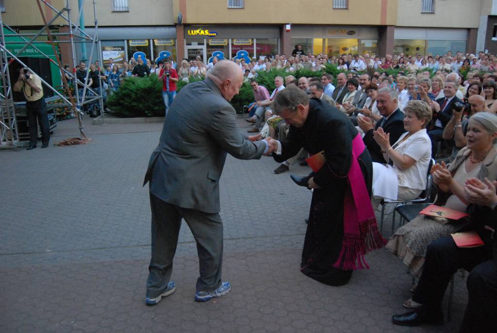 Geppert głośniejsza niż kuranty