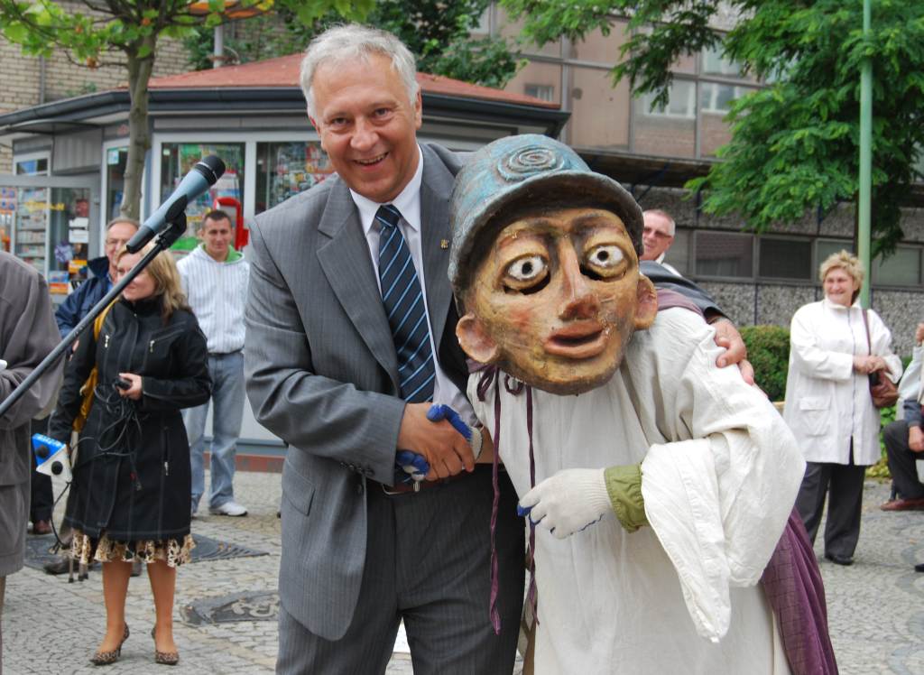 Wygrała praca bez tytułu