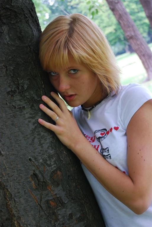 Dziewczyna Lata -3
