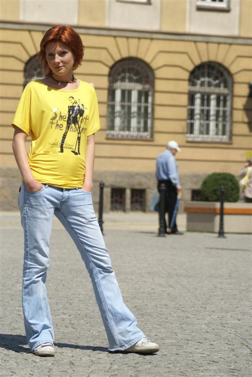 Dziewczyna Lata -3