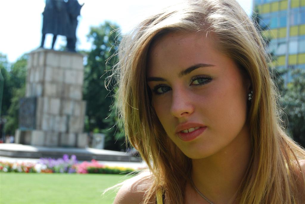 Dziewczyna Lata - 14